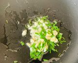A picture of step 1 of Pan Fried Tomatoes.