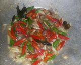 Foto langkah ke 2 dari resep Tumis Labu Air.