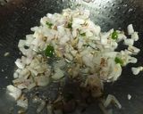 A picture of step 2 of Garlic dal palak.