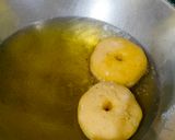 Foto langkah ke 4 dari resep Donat Ubi Kuning.