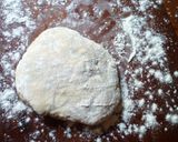 A picture of step 2 of Chapati.