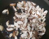 Foto del paso 3 de la receta: Spaghetti ai funghi