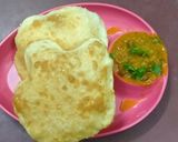 A picture of step 2 of Chola Poori.