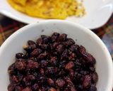Hình bước làm 3 của món Lạc đen rang muối