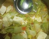 Foto langkah ke 5 dari resep Sayur sop tahu sederhana.