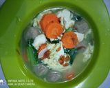 Foto langkah ke 3 dari resep Sayur bening cesin telor baso.