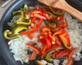 Foto del paso 2 de la receta: Calabacines rellenos de pimientos y queso