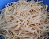 Foto del paso 4 de la receta Tallarines a la marinera con almejas y gambas