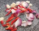 Foto langkah ke 1 dari resep Tumis Pepaya Muda.