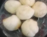 A picture of step 6 of Cheese chilli bombs.