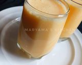 A picture of step 3 of Mango pannacotta smoothie.