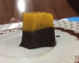 Foto langkah ke 4 dari resep Puding mangga chia coklat.
