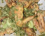 Foto langkah ke 3 dari resep Ayam Goreng Cabe Hijau.