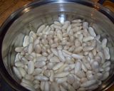 Foto del paso 1 de la receta: Fabes con almejas