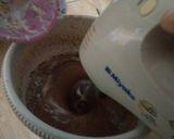 Foto langkah ke 5 dari resep Bolu Kukus Coklat Mekar.
