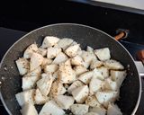 A picture of step 2 of Tempering Idli (Fusion).