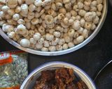 A picture of step 1 of Dates anjeer dryfruit roll.