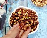 A picture of step 4 of Gud Chana.
