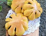 Foto langkah ke 6 dari resep Roti Manis Labu Kuning (Isi Selai Anggur).