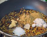A picture of step 2 of Chicken Sajji.