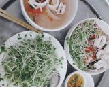 A picture of step 3 of Quang-Style Noodle Variation.