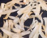 Foto del paso 2 de la receta: Guisantes con cebolla caramelizada