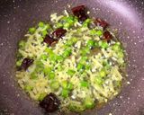 A picture of step 6 of Chinese Egg Fried Rice.