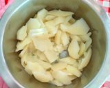 Foto langkah ke 1 dari resep Bingka kentang kukus khas Kalsel.