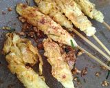 Foto langkah ke 6 dari resep Telur Gulung Bumbu Pedas.