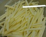 Hình bước làm 1 của món Khoai tây chiên