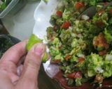 Foto del paso 4 de la receta: Empanadas de picadillo con nopalitos y guacamole