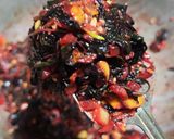 A picture of step 4 of "Laal saag stir fry".