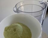 Foto langkah ke 2 dari resep Simple smoothie green tea.