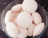 A picture of step 3 of Idli.