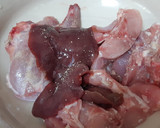 Foto del paso 2 de la receta: Conejo al tomillo y romero en olla rápida