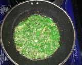 साग आलू की सब्जी(Saag aloo ki sabzi recipe in Hindi) रेसिपी चरण 3 फोटो