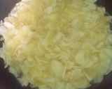 Foto langkah ke 2 dari resep Keripik ubi pedas.