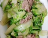 Hình bước làm 8 của món Mầm đá xào thịt bò