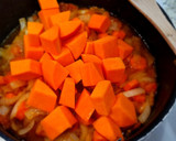 Foto del paso 4 de la receta: Carrilleras en salsa de calabaza y setas