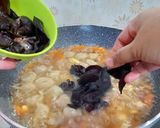 Foto langkah ke 5 dari resep Sapo Tahu Ayam Bakso.
