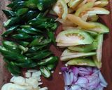 Foto langkah ke 2 dari resep Cumi asin cabe ijo.