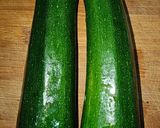 Foto del paso 1 de la receta: Calabacín relleno de atún