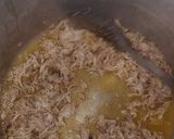 A picture of step 6 of Fried rice with fried chicken.