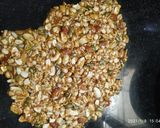 ડ્રાય ફ્રુટ ચીક્કી (Dry Fruit Chikki Recipe In Gujarati) રેસીપી સ્ટેપ5ફોટો