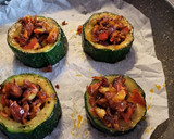 Foto del paso 6 de la receta: Rollitos de calabacín rellenos