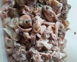 Foto langkah ke 1 dari resep Sambal Cumi Asin.
