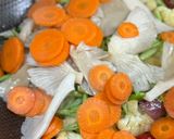 Gambar langkah 3 resipi Sayur Campur Tumis Sesimple.