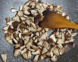 Foto del paso 4 de la receta: Garbanzos Trufados con Shiitake