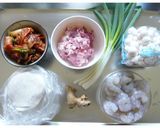 A picture of step 1 of Crispy Dumplings with White Beech Mushrooms and Kimchi Filling.
