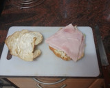 Foto del paso 2 de la receta: Croissant vegetal con jamón cocido y alioli